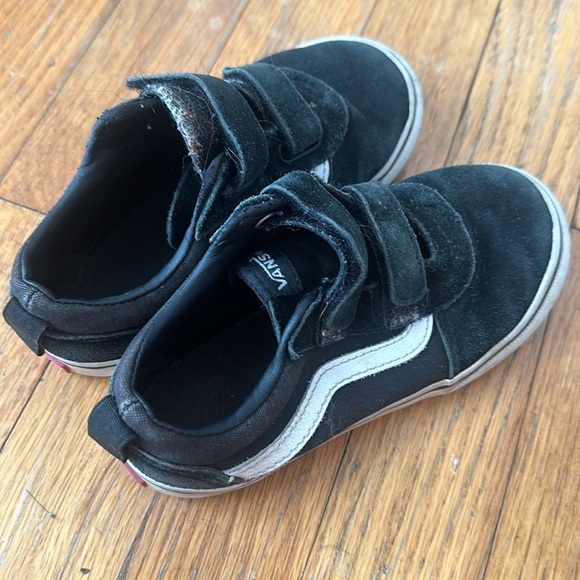 Boys Bundle Sneakers Vans & Nike - Picture 2 of 5